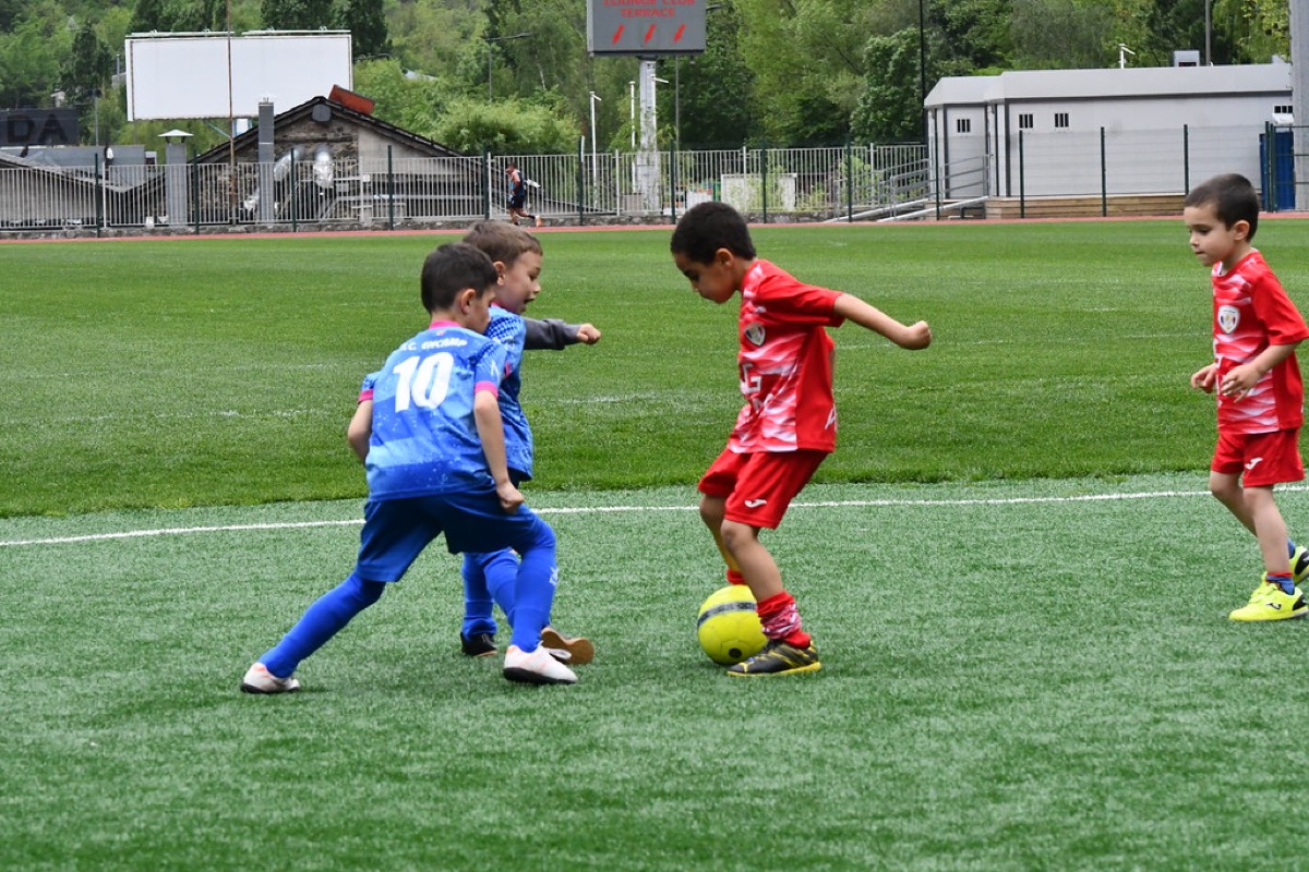 Futbol base FC Encamp